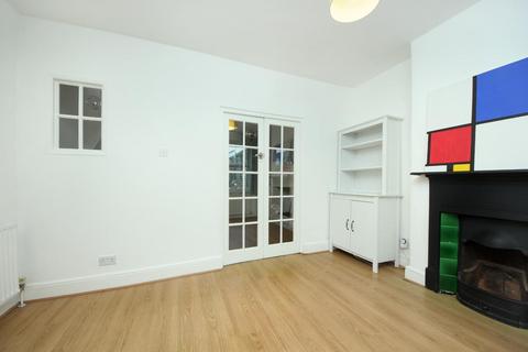2 bedroom house for sale, Felix Road, W13