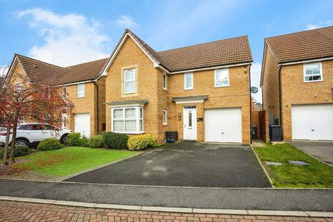 4 bedroom detached house for sale, Fieldfare Close, East Leake, Loughborough, Nottinghamshire, LE12
