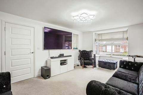4 bedroom detached house for sale, Fieldfare Close, East Leake, Loughborough, Nottinghamshire, LE12