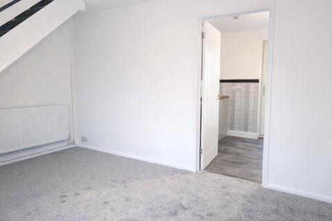 2 bedroom semi-detached house for sale, Deanside Drive, LOUGHBOROUGH, Leicestershire, LE11