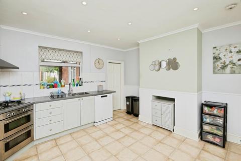 2 bedroom semi-detached house for sale, Doris Road, Ilkeston, Derbyshire, DE7
