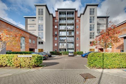 2 bedroom flat for sale, The Stephenson, The Staiths, Gateshead NE8 2BF