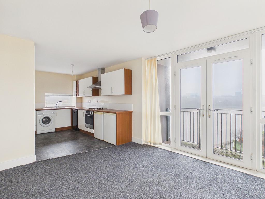 Lounge/Kitchen