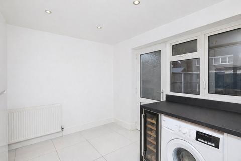 undefined, Calderdale Drive, Long Eaton, Nottingham, Derbyshire, NG10