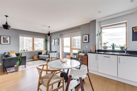 2 bedroom flat for sale, George House, London NW6