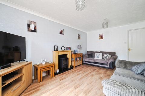 2 bedroom bungalow for sale, Steads Close, Carlton, Nottingham, Nottinghamshire, NG4