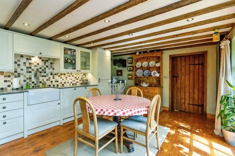 3 bedroom cottage for sale, Oxton Road, Arnold, Nottingham, Nottinghamshire, NG5