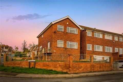 Fraser Road, Carlton, Nottingham, Nottinghamshire, NG4