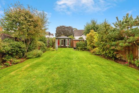 4 bedroom detached house for sale, Church Road, Burton Joyce, Nottinghamshire, NG14
