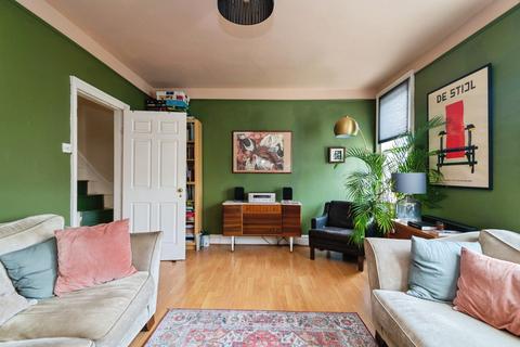 2 bedroom flat for sale, St. Judes Avenue, Nottingham, Nottinghamshire, NG3