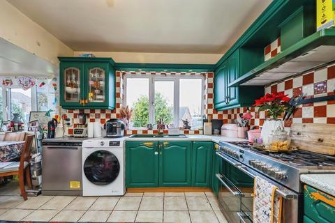 undefined, Brookwood Crescent, Carlton, Nottingham, Nottinghamshire, NG4