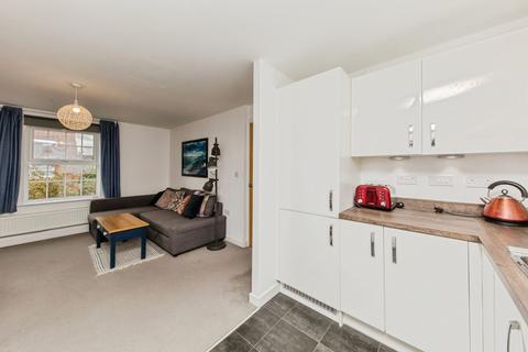 2 bedroom flat for sale, Western Way, Northwich, Cheshire, CW8
