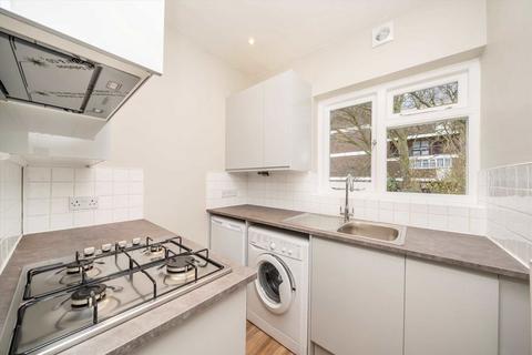 1 bedroom flat to rent, Brackley Road, London W4