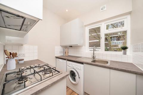1 bedroom flat to rent, Brackley Road, London W4