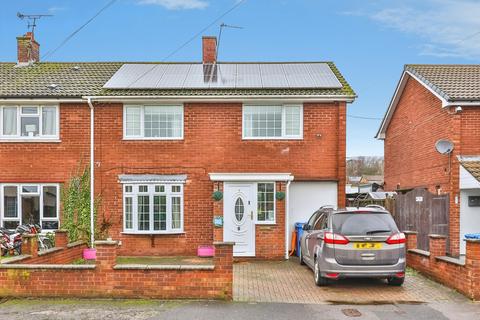 4 bedroom semi-detached house for sale, Caunton Close, Meden Vale, Mansfield, Nottinghamshire, NG20
