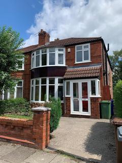 4 bedroom semi-detached house to rent, Brookleigh Road, Manchester