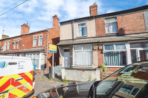 2 bedroom end of terrace house for sale, Victoria Street, Mansfield, Nottinghamshire, NG18