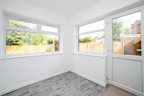 3 bedroom detached house for sale, Western Avenue, MANSFIELD, Nottinghamshire, NG18