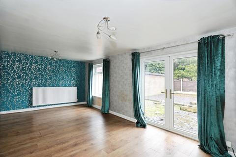3 bedroom end of terrace house for sale, Woodcott Avenue, Winsford, Cheshire, CW7