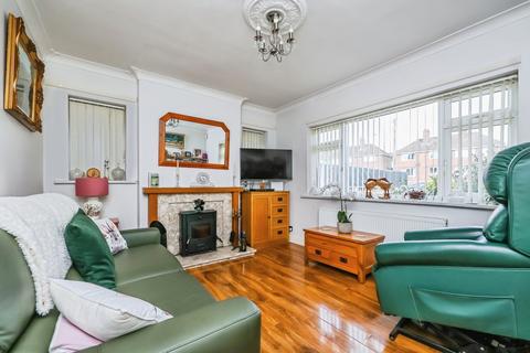 2 bedroom bungalow for sale, Ladybrook Lane, MANSFIELD, Nottinghamshire, NG18