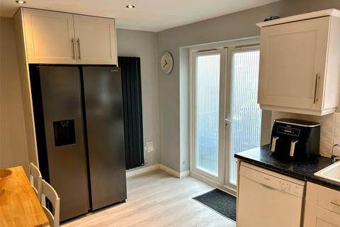 undefined, White Rose Avenue, Mansfield, Nottinghamshire, NG18