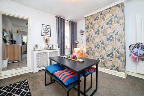 2 bedroom terraced house for sale, Harrington Street, Mansfield, Nottinghamshire, NG18