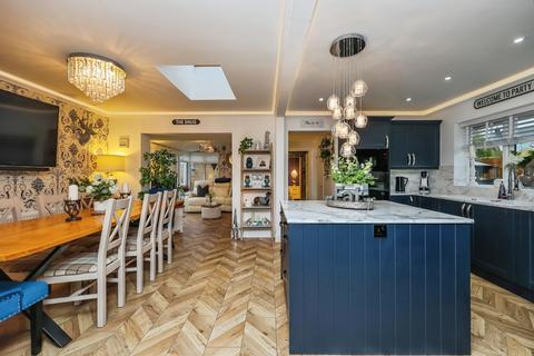 undefined, Chatsworth Drive, Mansfield, Nottinghamshire, NG18