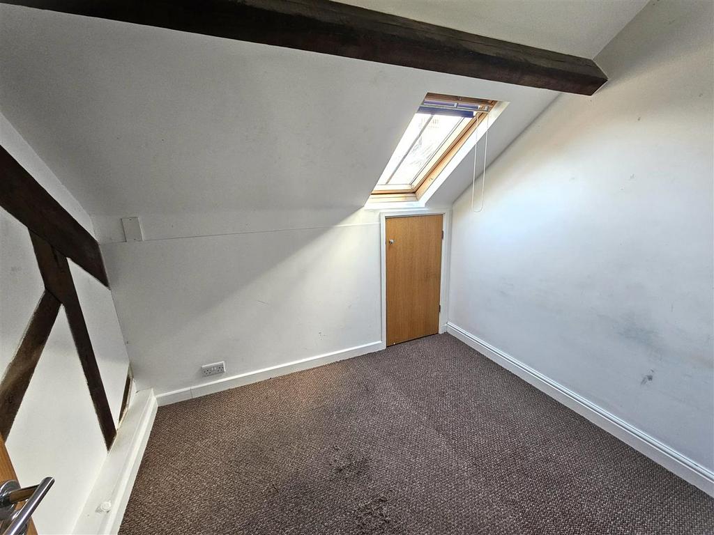 Bedroom 3.jpg