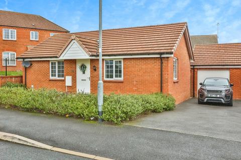 2 bedroom bungalow for sale, Linnet Drive, Rainworth, Mansfield, Nottinghamshire, NG21