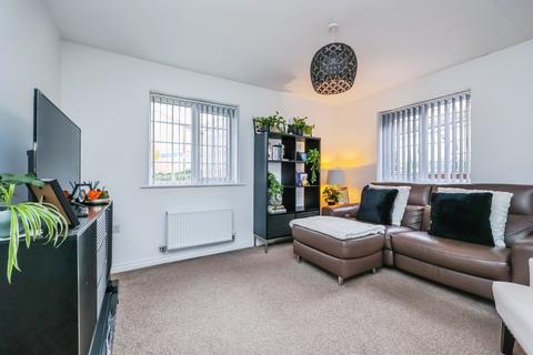 2 bedroom bungalow for sale, Linnet Drive, Rainworth, Mansfield, Nottinghamshire, NG21