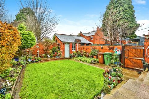 3 bedroom detached house for sale, Alexandra Avenue, Mansfield, Nottinghamshire, NG18