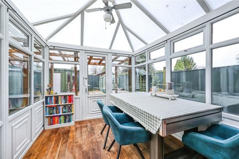 undefined, Normanton Drive, MANSFIELD, Nottinghamshire, NG18