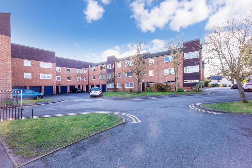 19 Bath Court-6.jpg