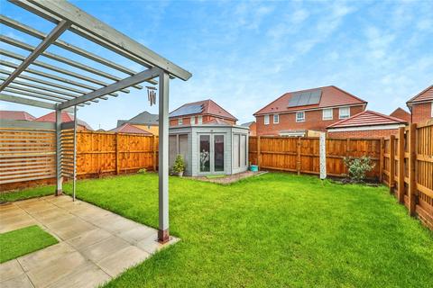 3 bedroom detached house for sale, Juniper Drive, Rainworth, Mansfield, Nottinghamshire, NG21