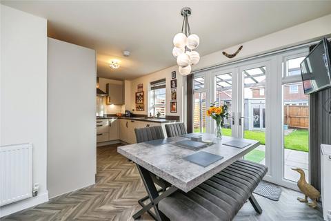3 bedroom detached house for sale, Juniper Drive, Rainworth, Mansfield, Nottinghamshire, NG21