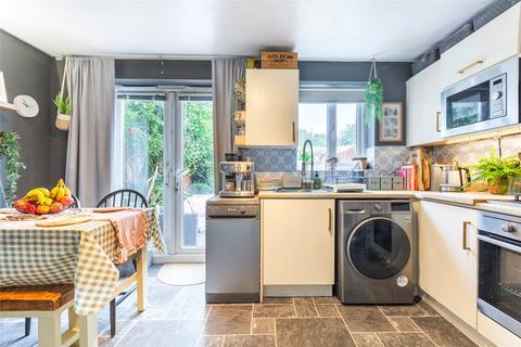 3 bedroom townhouse for sale, The Hay Fields, Rainworth, Mansfield, Nottinghamshire, NG21