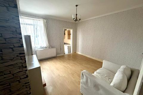 undefined, Bolsover Street, Mansfield, Nottinghamshire, NG18