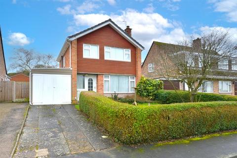 3 bedroom detached house for sale, Fairview Drive, Bayston Hill, Shrewsbury