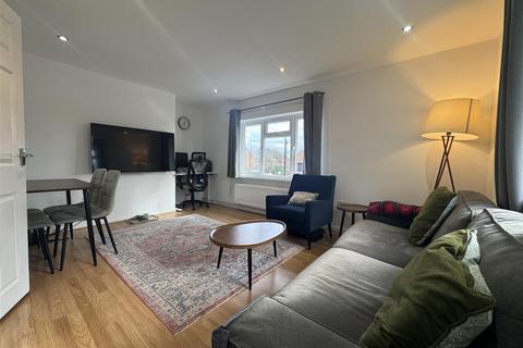 undefined, Southwell Avenue, Northolt