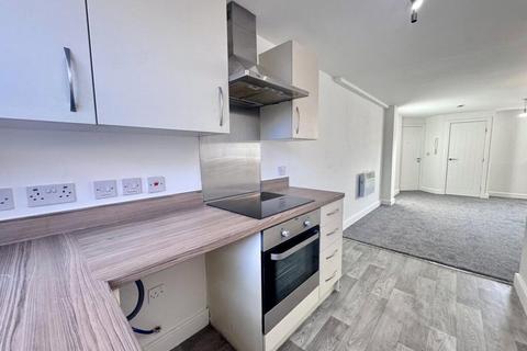 2 bedroom flat for sale, Mount Street, NOTTINGHAM, Nottinghamshire, NG7