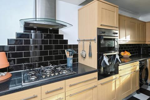 2 bedroom terraced house for sale, Amesbury Circus, NOTTINGHAM, Nottinghamshire, NG8