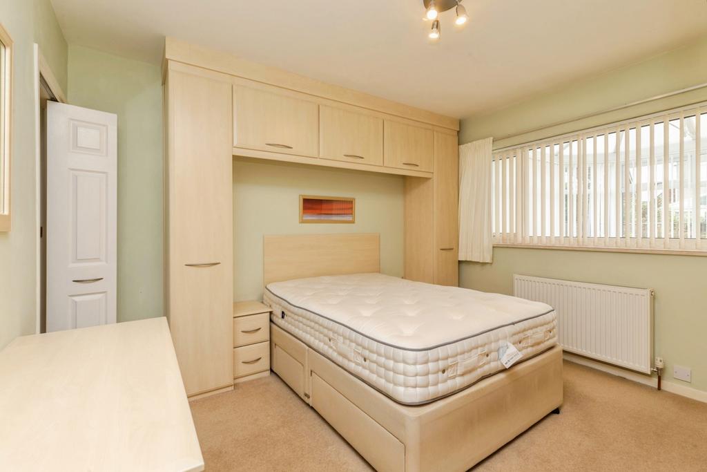 Downstairs Bedroom 1