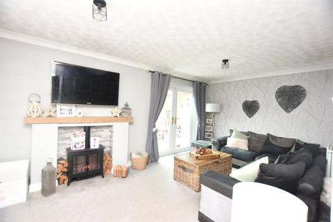 3 bedroom detached house for sale, Cravens Heath, Oakdale, Blackburn, Lancashire, BB2