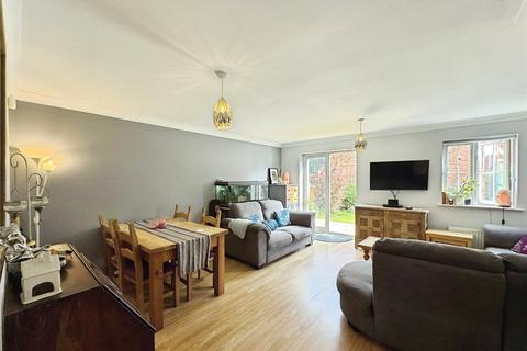 3 bedroom end of terrace house for sale, Kelham Drive, NOTTINGHAM, Nottinghamshire, NG5
