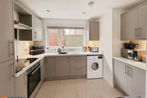 3 bedroom semi-detached house for sale, Brick Kiln Lane, Mansfield, NG18