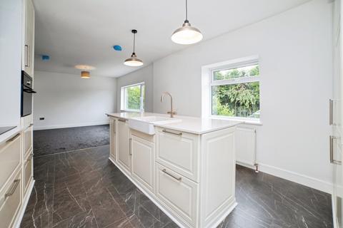 4 bedroom bungalow for sale, Leyton Avenue, Sutton-in-Ashfield, Nottinghamshire, NG17