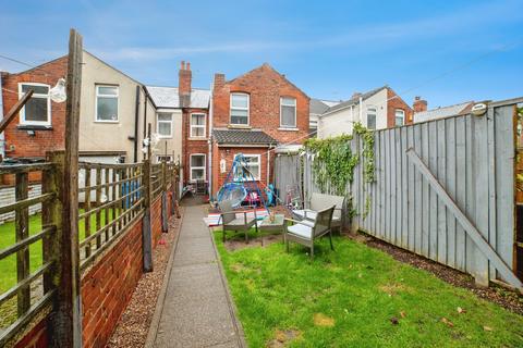 2 bedroom terraced house for sale, Harrington Street, Mansfield, Nottinghamshire, NG18