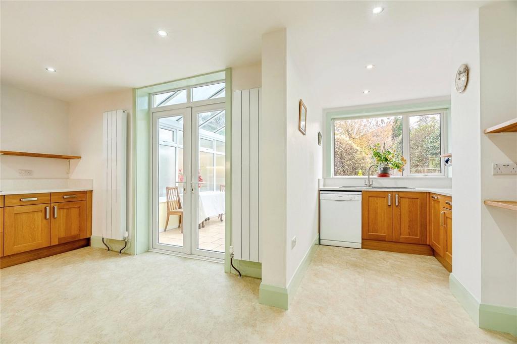 Kitchen/Utility