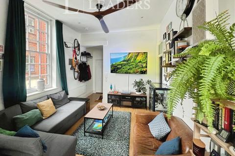 2 bedroom apartment for sale, Brandon Court, Lawrence Road