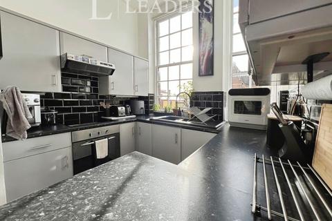 2 bedroom apartment for sale, Brandon Court, Lawrence Road